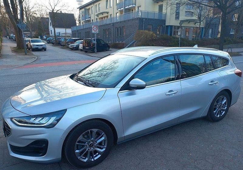 Gebraucht Ford Focus S 120 PS (88 kW) 2023 Silber Kombi