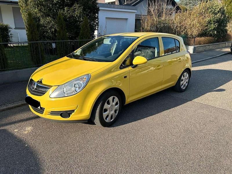 Gelb Gebraucht 2009 Opel Corsa Color Edition Limousine | 1.500 € (Superpreis) - Bild 1/4
