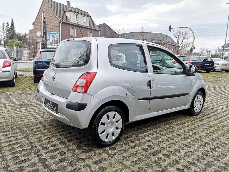 Gebraucht Renault Twingo Expression 76 PS (55 kW) 2008 Platingrau Kleinwagen