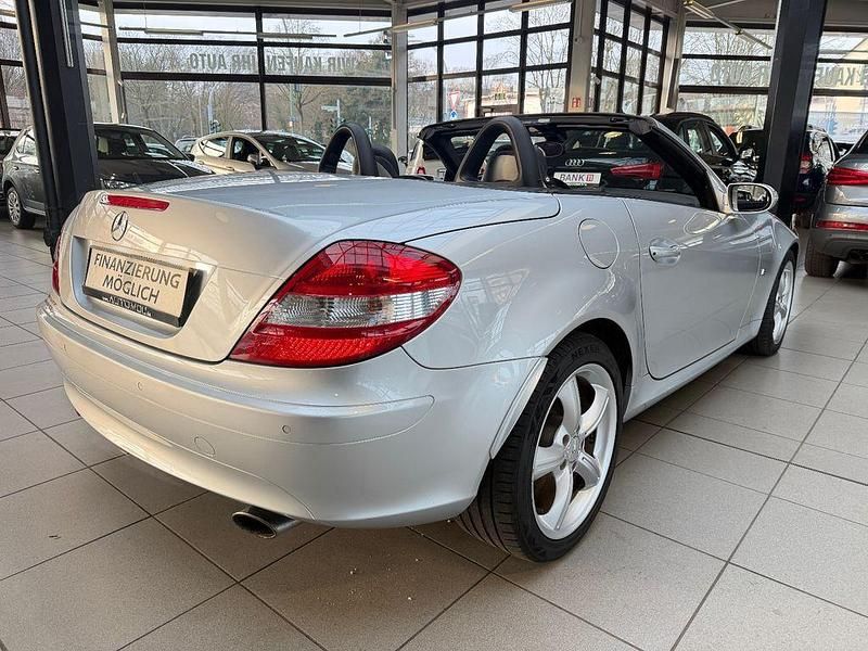 Gebraucht Mercedes SLK350 272 PS (200 kW) 2004 Silber Cabrio