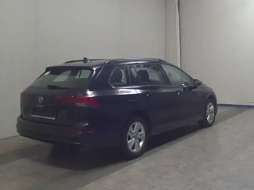 Gebraucht VW Golf VIII Life 150 PS (110 kW) 2023 Schwarz Kombi