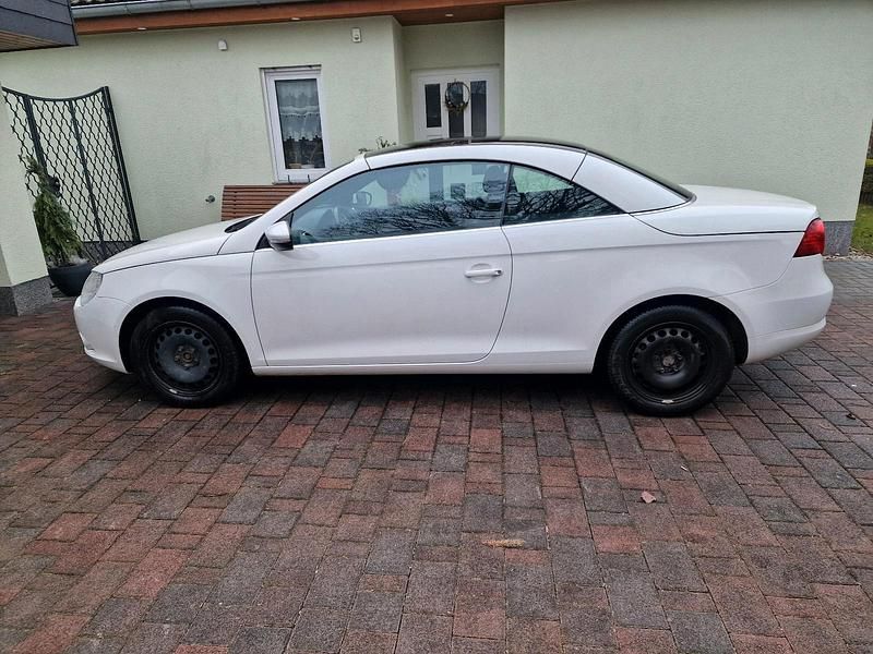 Gebraucht VW Eos 122 PS (89 kW) 2008 Weiß Cabrio