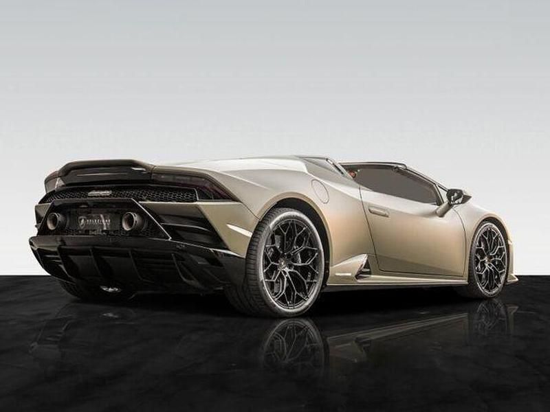 Gebraucht Lamborghini Huracán 640 PS (470 kW) 2023 Grün Cabrio