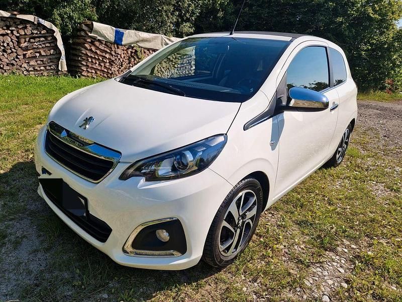 Weiß Gebraucht 2015 Peugeot 108 Active Kleinwagen | 5.300 € (Fairer Preis) - Bild 1/4