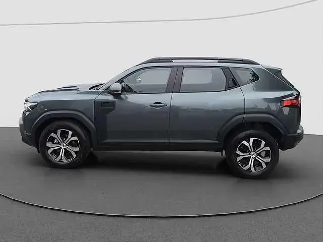 Neu Dacia Duster Expression 131 PS (96 kW) 2025 Grün metallic