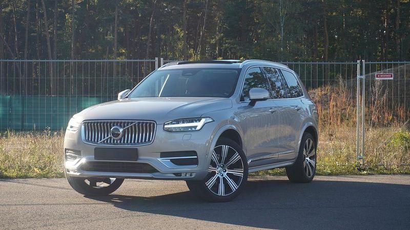 Grau Gebraucht 2023 Volvo XC90 Ultimate SUV | 49.900 € (Superpreis) - Bild 1/4