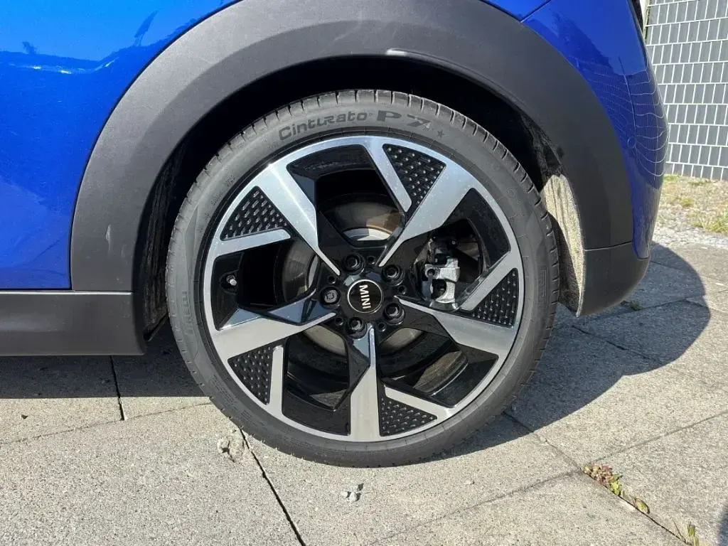 Gebraucht Mini John Cooper Works 156 PS (114 kW) 2025 Blau Kleinwagen