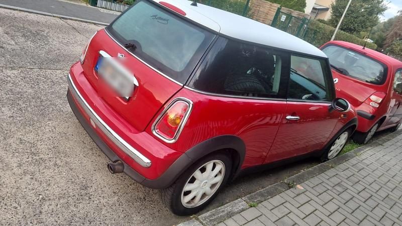 Rot Gebraucht 2004 Mini Cooper Kleinwagen | 999 € (Fairer Preis) - Bild 1/4