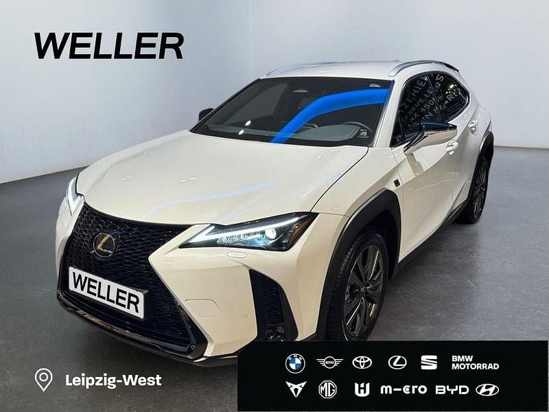 Neu Lexus UX 300h Sport Design Packet 199 PS (146 kW) 2026 Fujiweiß SUV