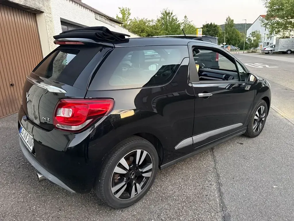 Gebraucht Citroën DS3 Cabriolet So Chic 110 PS (80 kW) 2015 Perlanera schwarz metallic Cabrio