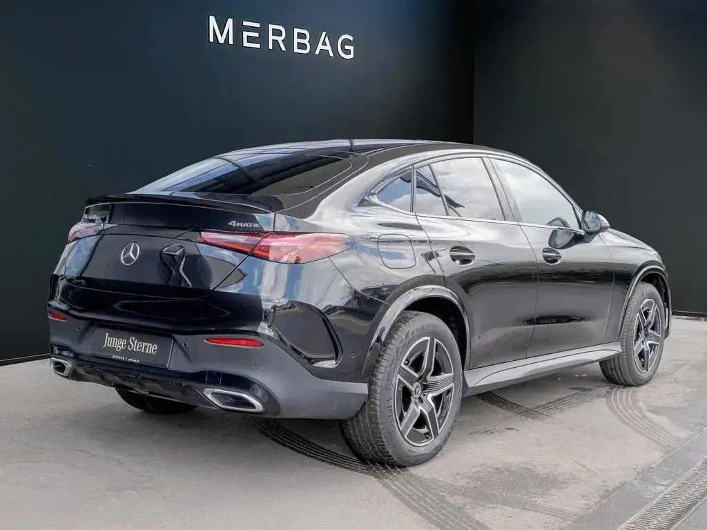 Gebraucht Mercedes GLC400d AMG 381 PS (280 kW) 2025 Schwarz Limousine
