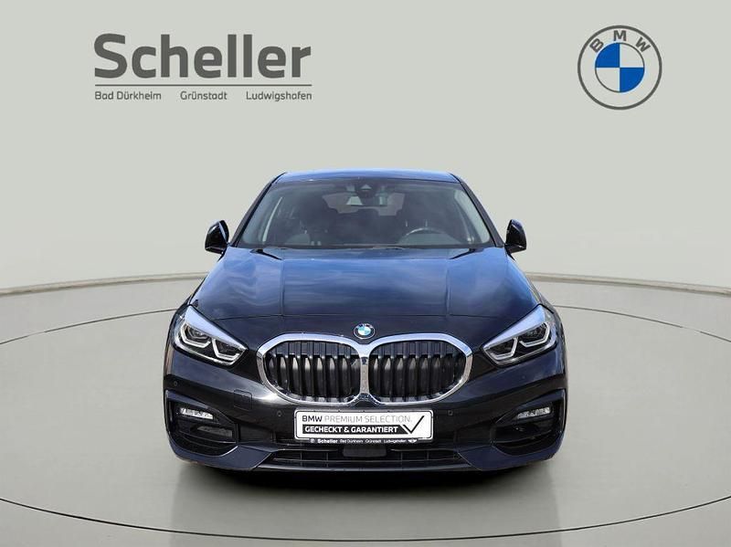 Gebraucht BMW 120 Sport Line 178 PS (130 kW) 2023 Schwarz Kleinwagen