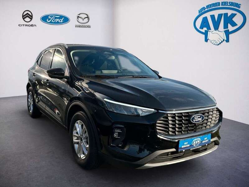 Obsidianschwarz metallic Gebraucht 2024 Ford Kuga Titanium SUV | 29.990 € (Fairer Preis) - Bild 1/4