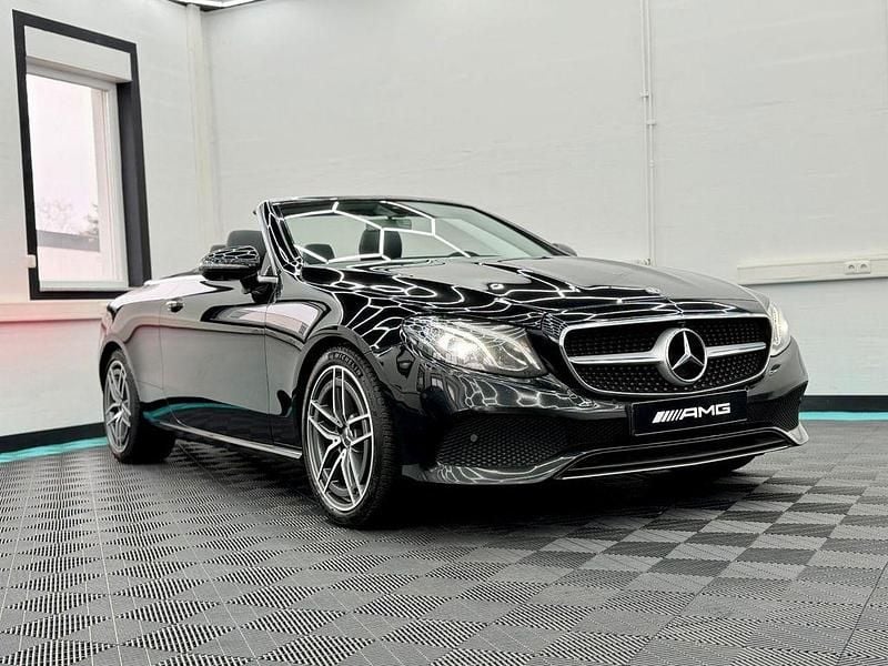 Gebraucht Mercedes E300 AMG 245 PS (180 kW) 2019 Schwarz Cabrio