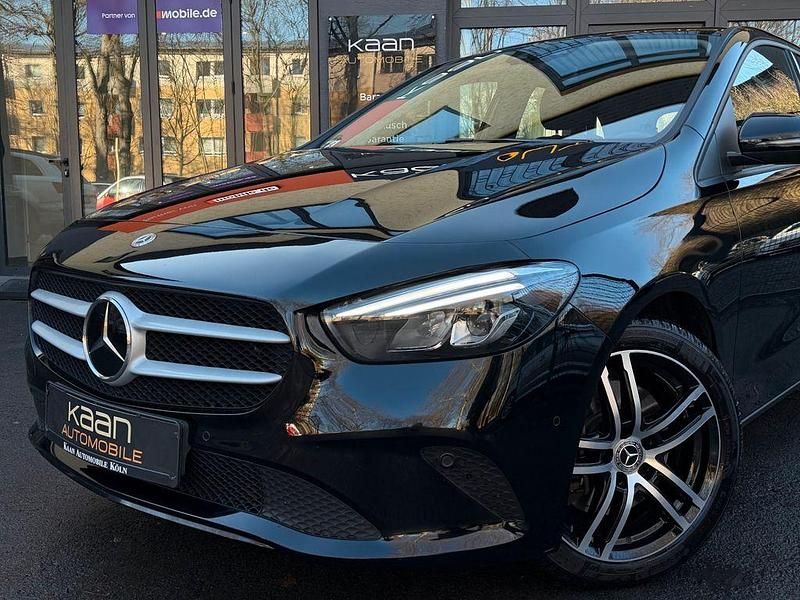 Gebraucht Mercedes B250e 160 PS (117 kW) 2022 Schwarz Van / Kleinbus