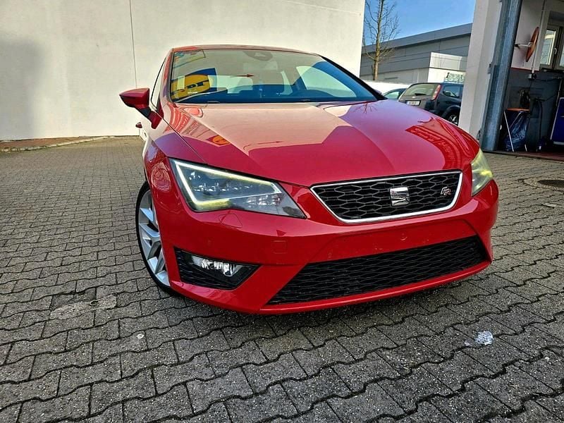 Gebraucht Seat Leon FR 179 PS (131 kW) 2013 Rot Limousine