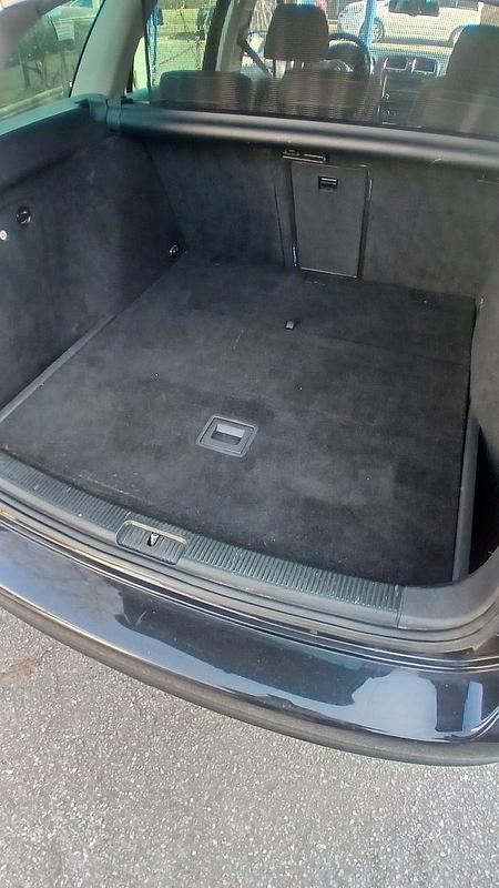 Gebraucht VW Golf VII Match 105 PS (77 kW) 2013 Schwarz Kombi