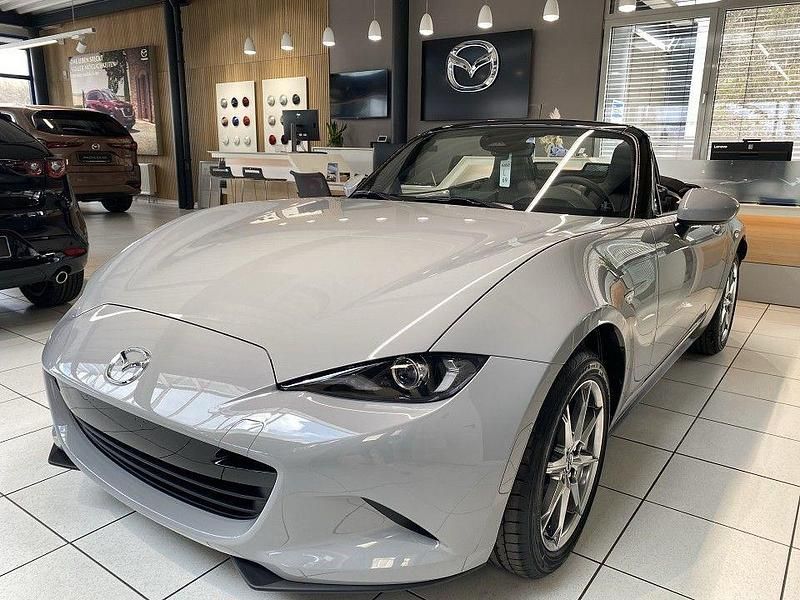 Neu Mazda MX5 132 PS (97 kW) 2026 Aero gray m Cabrio