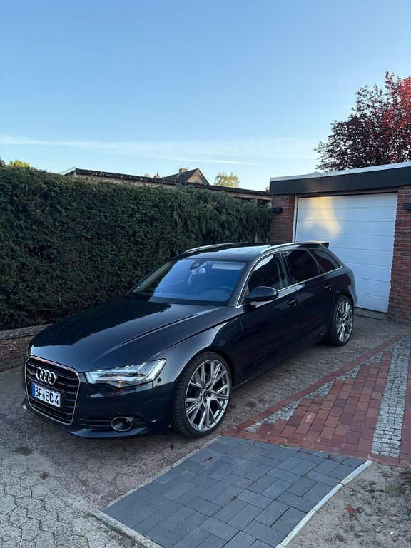 Usata Audi A6 Performance 204 CV (150 kW) 2012 Blu Station wagon