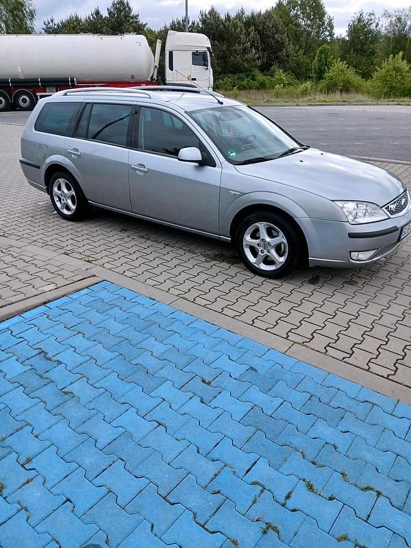 Gebraucht Ford Mondeo 131 PS (96 kW) 2007 Silber Kombi