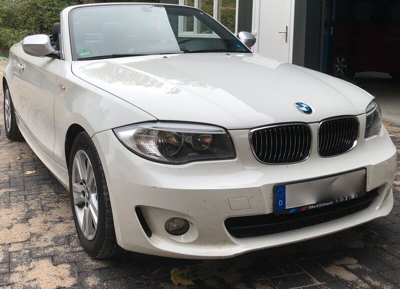 Weiß Gebraucht 2012 BMW 118 Cabriolet Cabrio | 10.999 € (Fairer Preis) - Bild 1/4