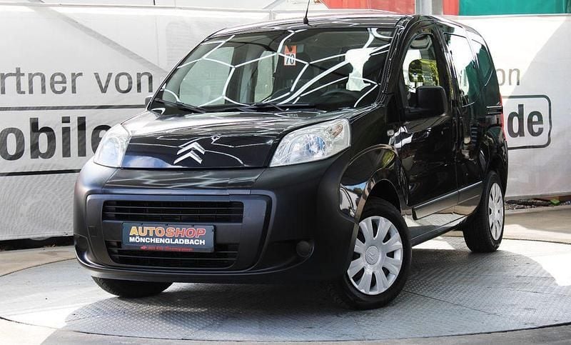 Grau Gebraucht 2009 Citroën Nemo Van / Kleinbus | 3.950 € (Guter Preis) - Bild 1/3