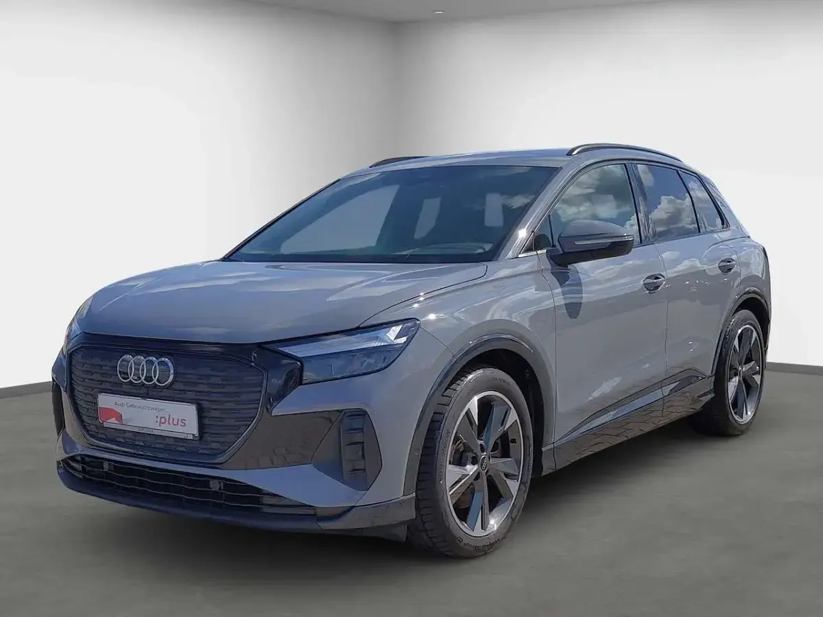 Gebraucht Audi Q4 e-tron Advanced 194 kW (265 PS) 2023 Grau SUV