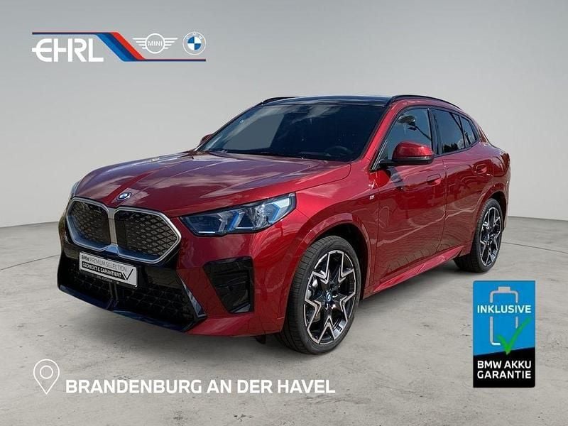 Rot Gebraucht 2024 BMW iX2 Luxury Line SUV | 49.990 € (Superpreis) - Bild 1/4