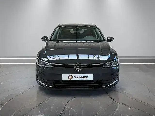 Gebraucht VW Golf VIII Move 110 PS (80 kW) 2024 Grau Limousine