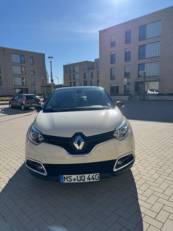 Gebraucht Renault Captur Luxe 120 PS (88 kW) 2015 SUV