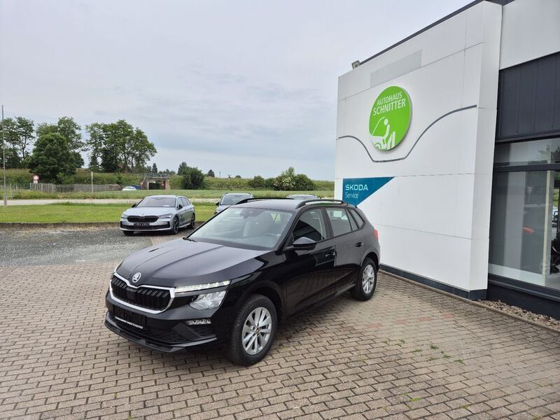 Schwarzmagic perleffekt Gebraucht 2024 Skoda Kamiq Essence SUV | 24.900 € (Fairer Preis) - Bild 1/4