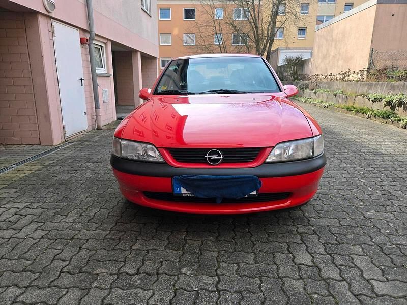 Gebraucht Opel Vectra 101 PS (74 kW) 1997 Rot Limousine