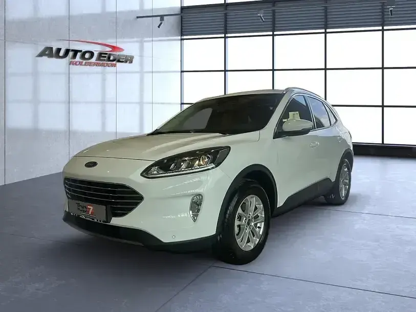Gebraucht Ford Kuga Titanium 179 PS (131 kW) 2024 Frostweiß (weiß) SUV