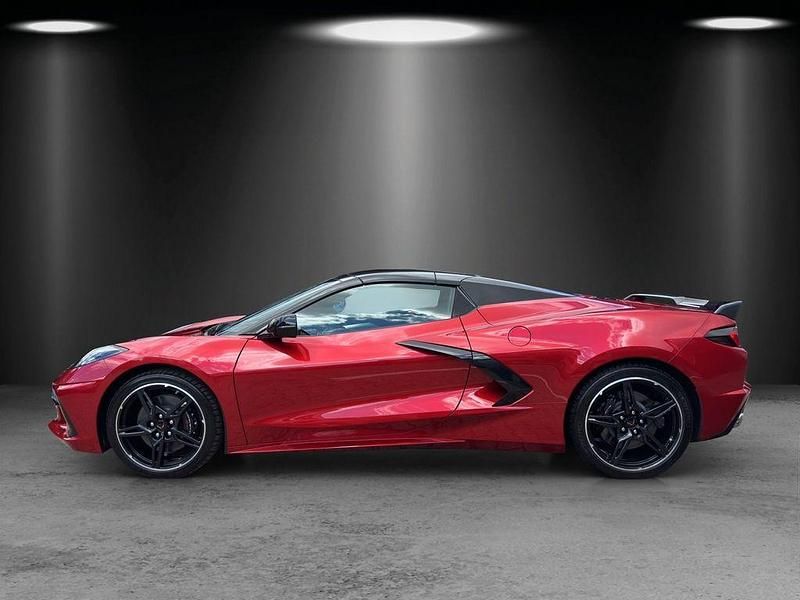Neu Corvette C8 481 PS (353 kW) 2025 Rot Coupé