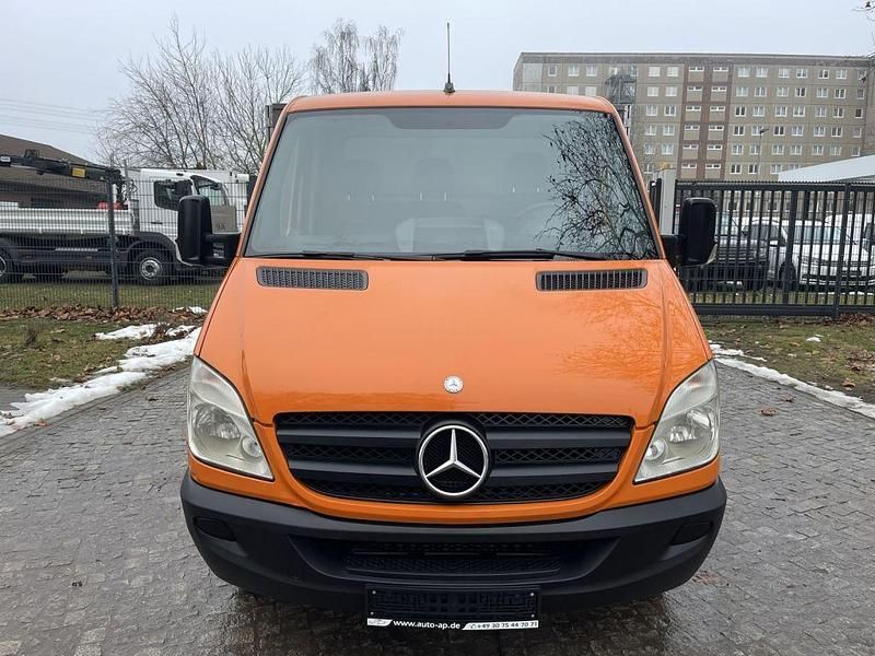 Second-hand Mercedes Sprinter 150 CP (110 kW) 2008 Portocaliu Van