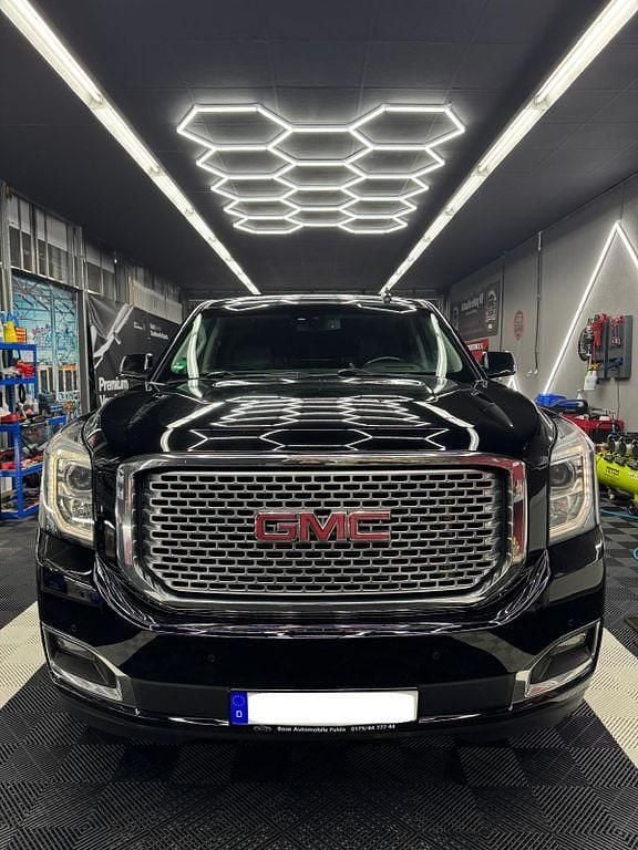 Gebraucht GMC Yukon 426 PS (313 kW) 2015 Schwarz SUV