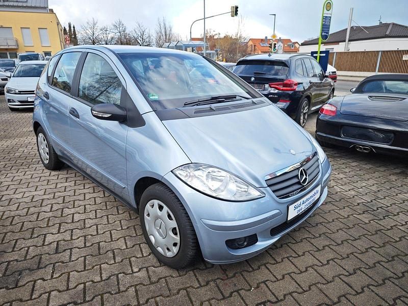 Gebraucht Mercedes A150 Elegance 95 PS (69 kW) 2008 Blau Kleinwagen