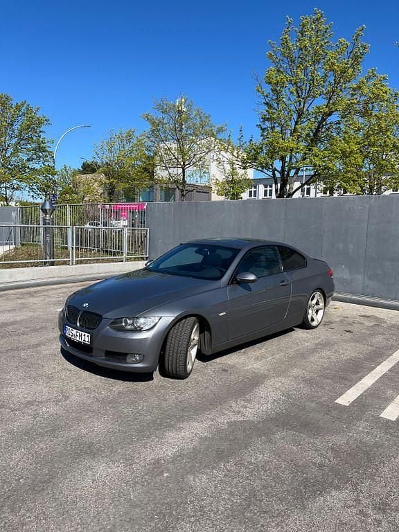 Second-hand BMW 325 218 CP (160 kW) 2006 Gri Coupe