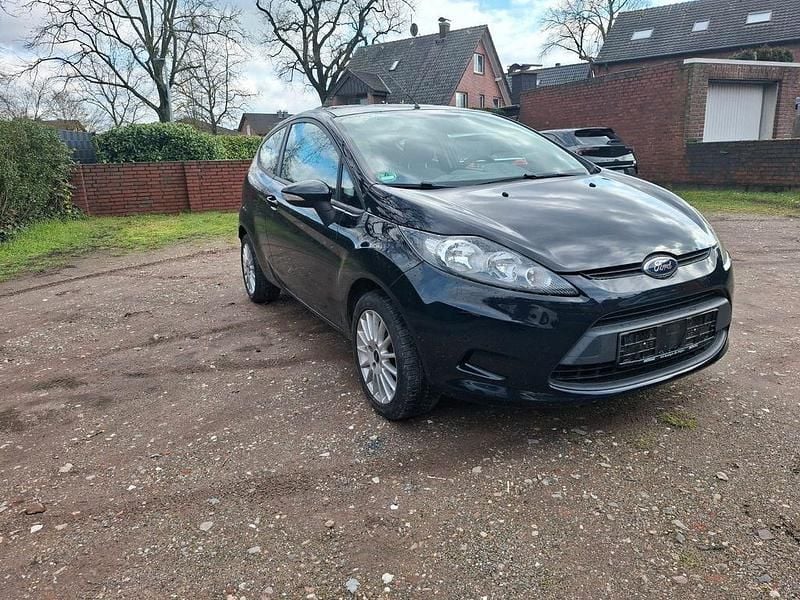 Gebraucht Ford Fiesta 60 PS (44 kW) 2011 Schwarz Kleinwagen