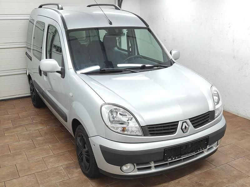 Space grau Gebraucht 2007 Renault Kangoo Campus Van / Kleinbus | 3.799 € (Fairer Preis) - Bild 1/4