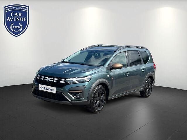 Grün (zedergrün (grün)) Neu 2025 Dacia Jogger Extreme Van / Kleinbus | 27.150 € (Fairer Preis) - Bild 1/4