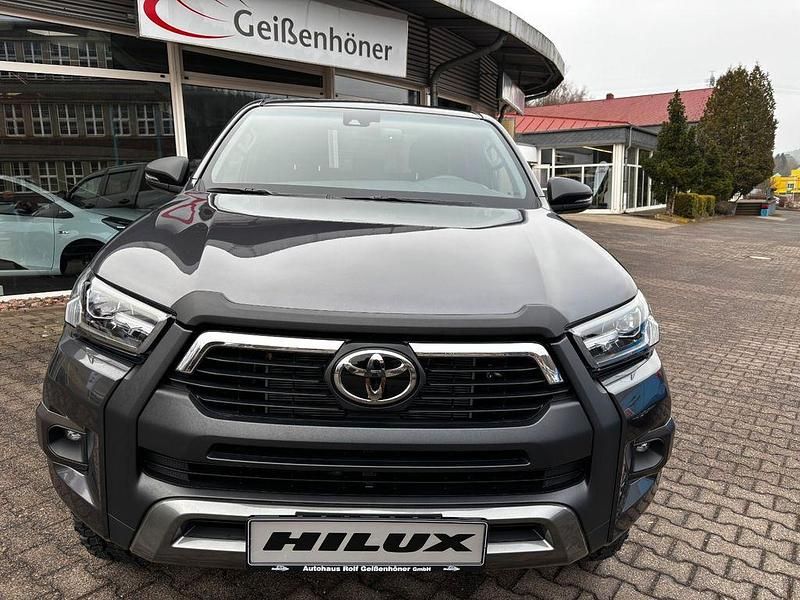 Neu Toyota HiLux 204 PS (150 kW) 2025 Grau Pickup