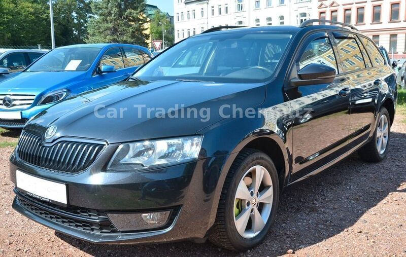 Schwarz Gebraucht 2014 Skoda Octavia Elegance Kombi | 13.999 € (Etwas zu teuer) - Bild 1/4