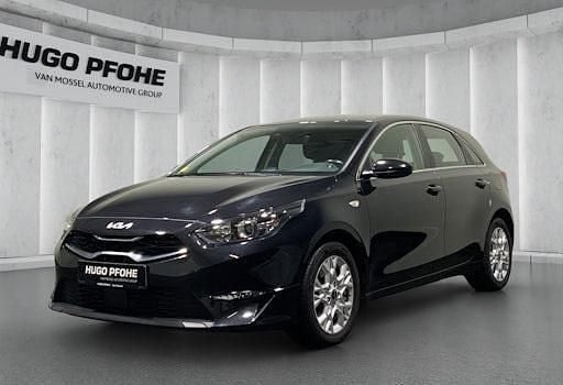 Gebraucht Kia Ceed Vision 160 PS (117 kW) 2023 Schwarz Kleinwagen