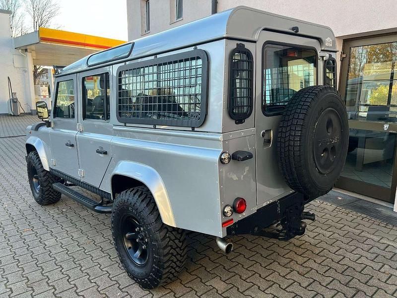 Gebraucht Land Rover Defender S 122 PS (89 kW) 2008 Silber Kombi