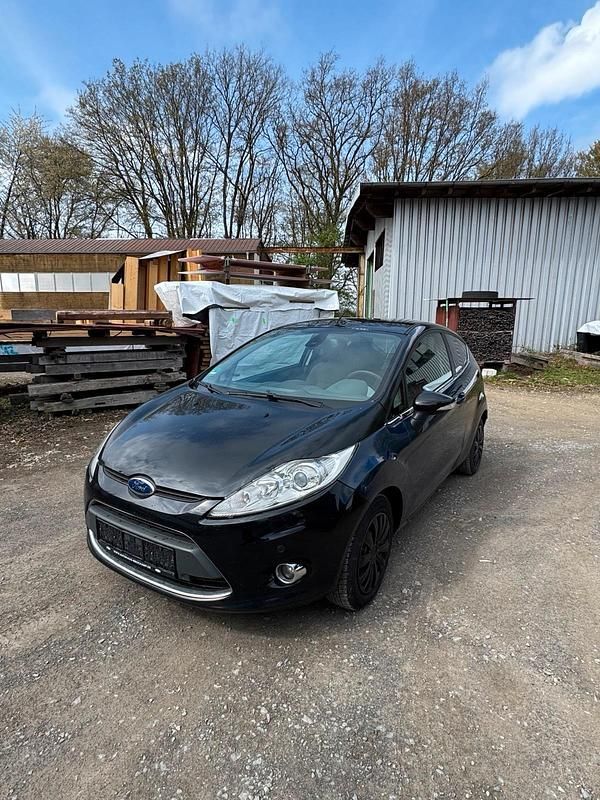 Gebraucht Ford Fiesta 80 PS (58 kW) 2009 Kleinwagen