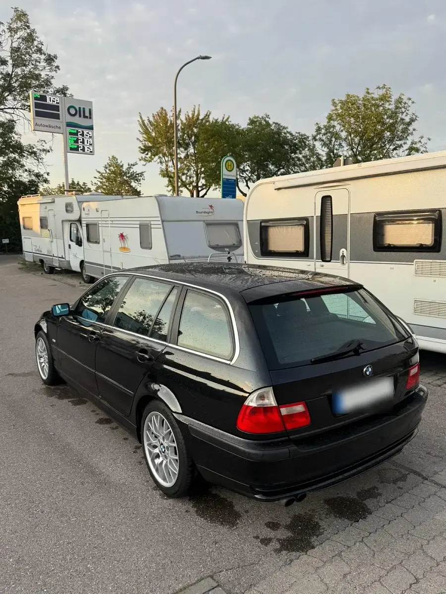 Gebraucht BMW 330 231 PS (169 kW) 2000 Schwarz Kombi