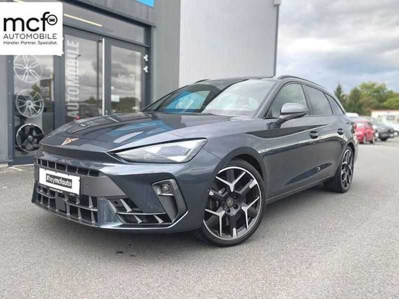 Grau Gebraucht 2025 Cupra Leon VZ Kombi | 38.980 € (Superpreis) - Bild 1/4