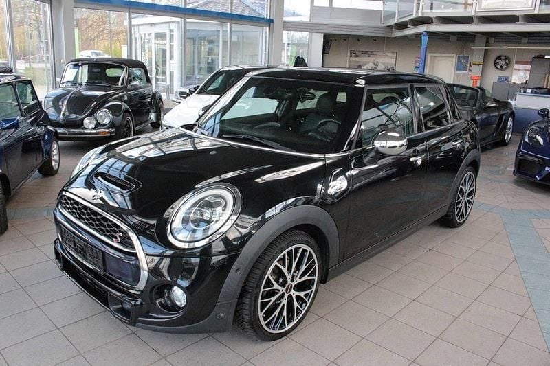 Usado Mini John Cooper Works 192 HP (141 kW) 2015 Preto Citadino