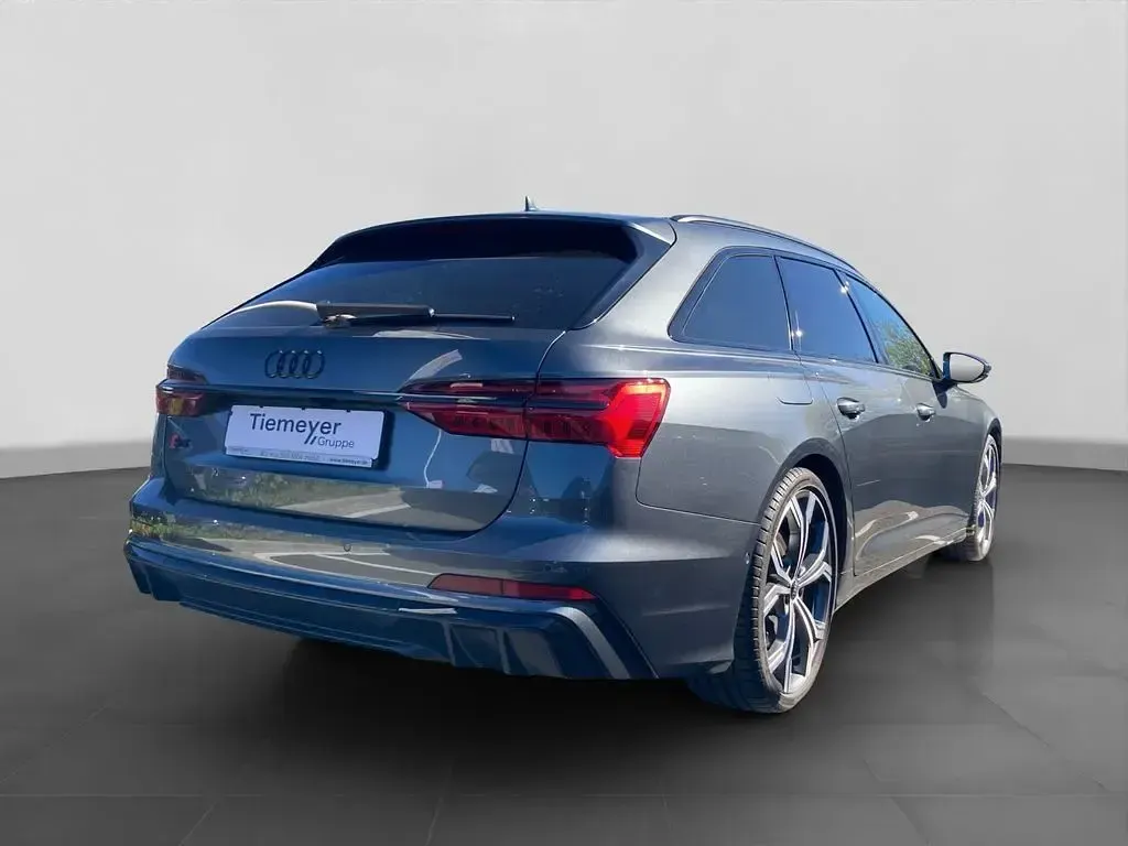 Gebraucht Audi S6 Sport 344 PS (253 kW) 2025 Grau Kombi